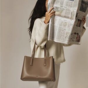 Freja Linnea Tote Bag in Taupe